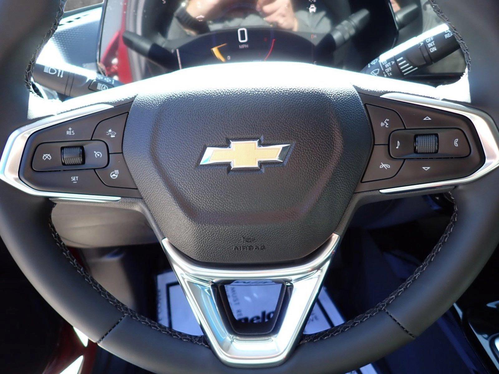 2025 Chevrolet Trax Vehicle Photo in DENVER, CO 80221-3610