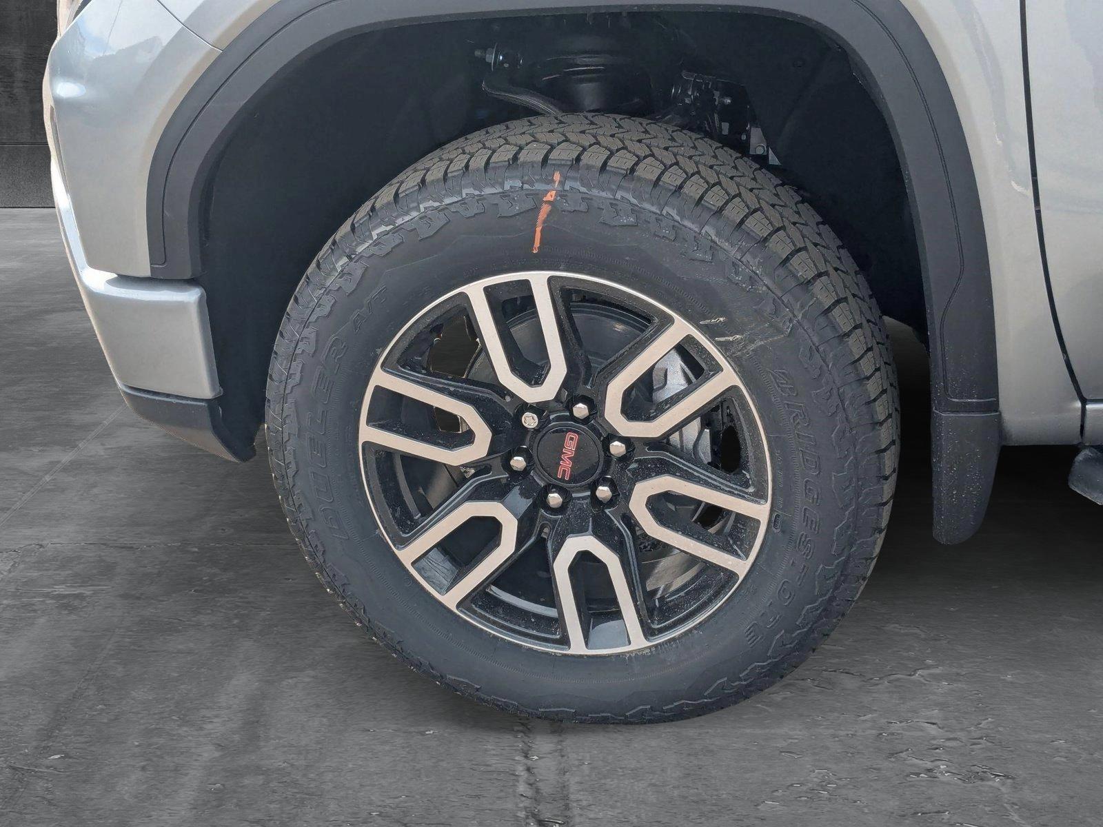 2025 GMC Sierra 1500 Vehicle Photo in LONE TREE, CO 80124-2750