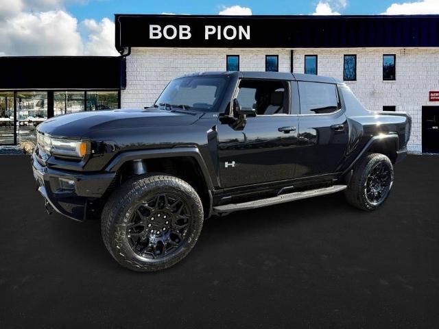 2025 GMC HUMMER EV Pickup Vehicle Photo in CHICOPEE, MA 01020-5001