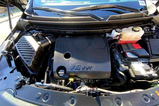 2022 Buick Enclave Vehicle Photo in TOPEKA, KS 66609-0000