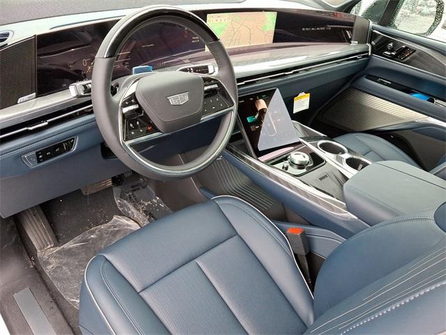 2025 Cadillac ESCALADE IQ Vehicle Photo in ALLENTOWN, PA 18103-7399
