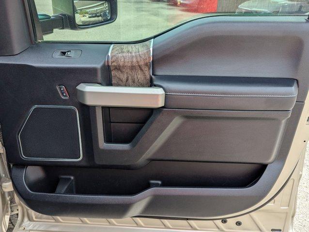 2017 Ford Super Duty F-250 SRW Vehicle Photo in San Antonio, TX 78230