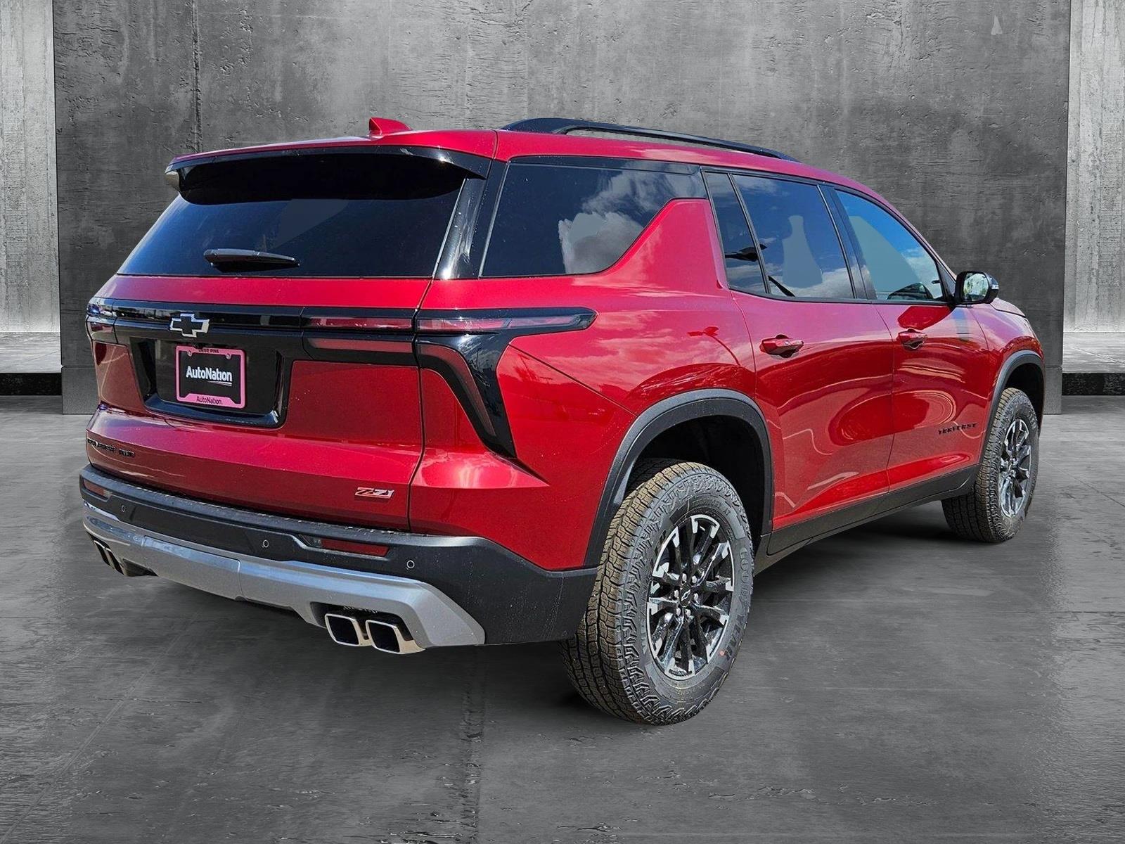 2025 Chevrolet Traverse Vehicle Photo in PEORIA, AZ 85382-3715