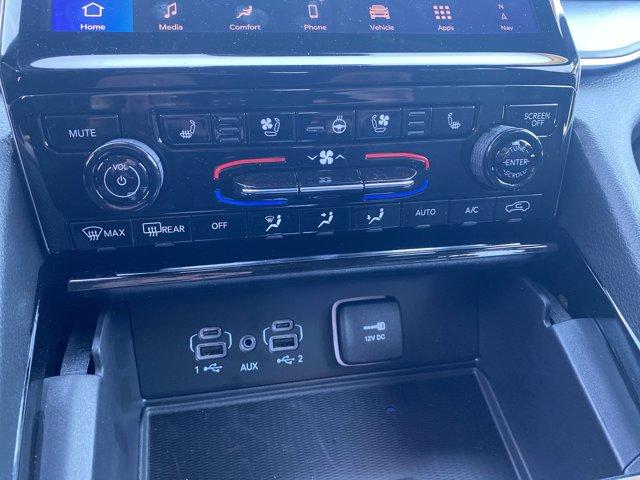 2025 Jeep Grand Cherokee Vehicle Photo in Doylsetown, PA 18901