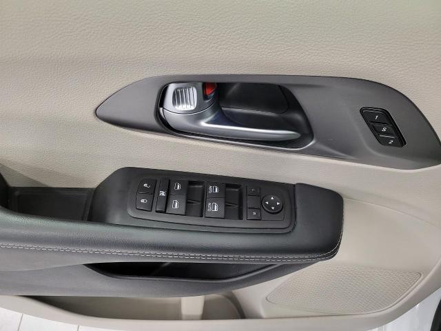 2023 Chrysler Pacifica Vehicle Photo in Oshkosh, WI 54901