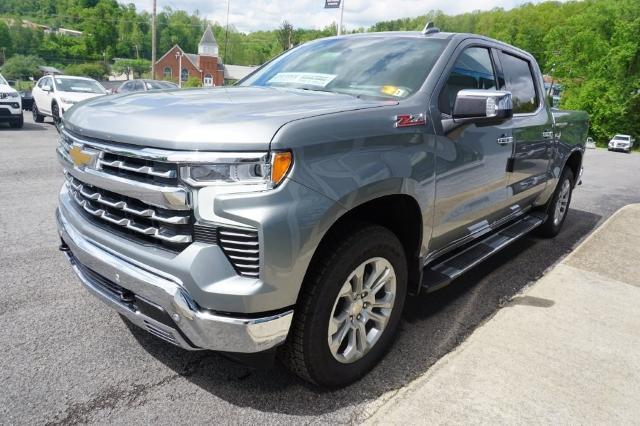 2025 Chevrolet Silverado 1500 Vehicle Photo in FAIRMONT, WV 26554-2318