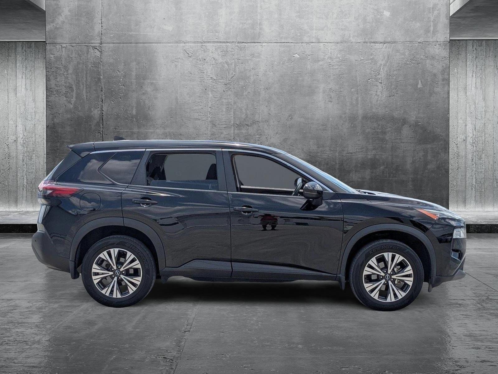 2023 Nissan Rogue Vehicle Photo in Pembroke Pines , FL 33084