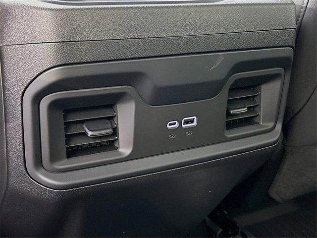 2025 Chevrolet Silverado 1500 Vehicle Photo in PUYALLUP, WA 98371-4149