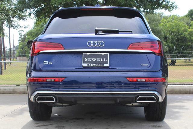 2022 Audi Q5 Vehicle Photo in HOUSTON, TX 77090