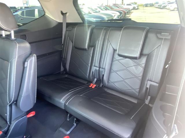 2024 Volkswagen Atlas Vehicle Photo in Greenville, TX 75402