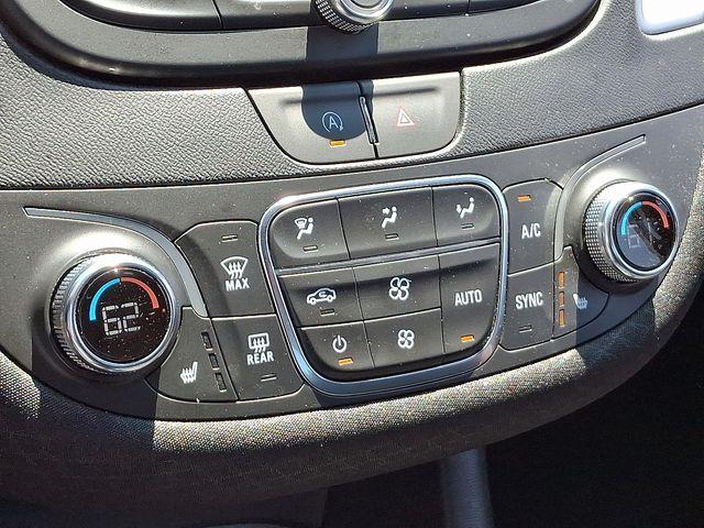 2024 Chevrolet Malibu Vehicle Photo in DANBURY, CT 06810-5034