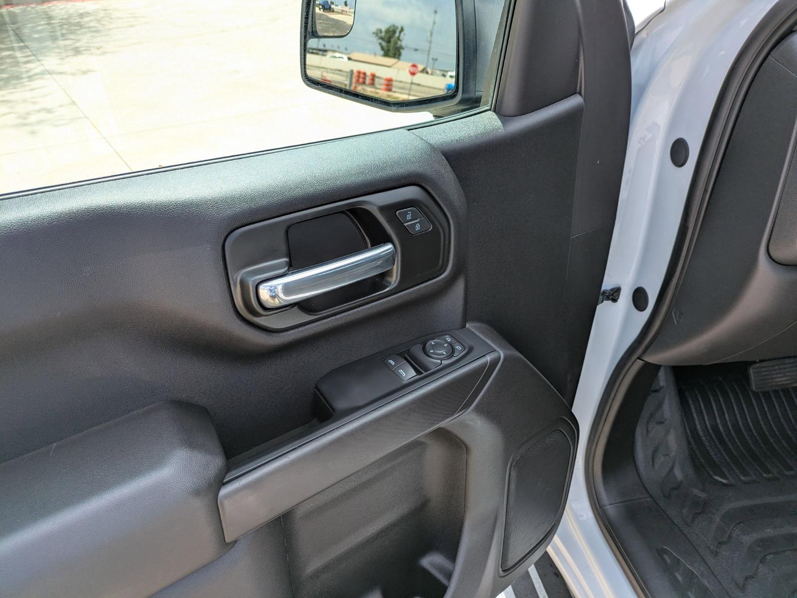 2024 Chevrolet Silverado 1500 Vehicle Photo in SELMA, TX 78154-1460