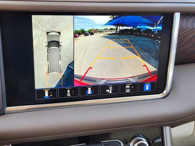 2023 GMC Yukon XL Vehicle Photo in DENTON, TX 76210-9321