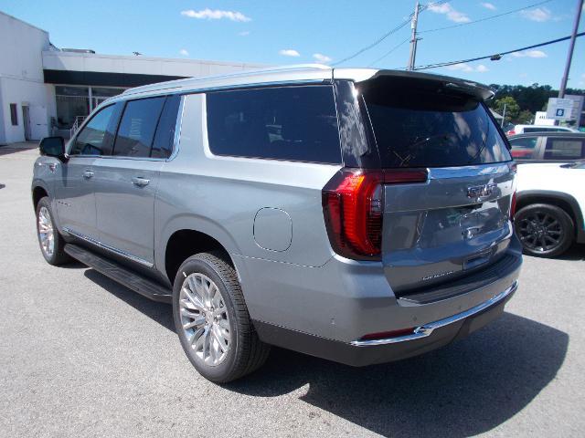 2025 GMC Yukon XL Vehicle Photo in LOWELL, MA 01852-4336