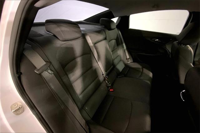 2022 Chevrolet Malibu Vehicle Photo in Lees Summit, MO 64086