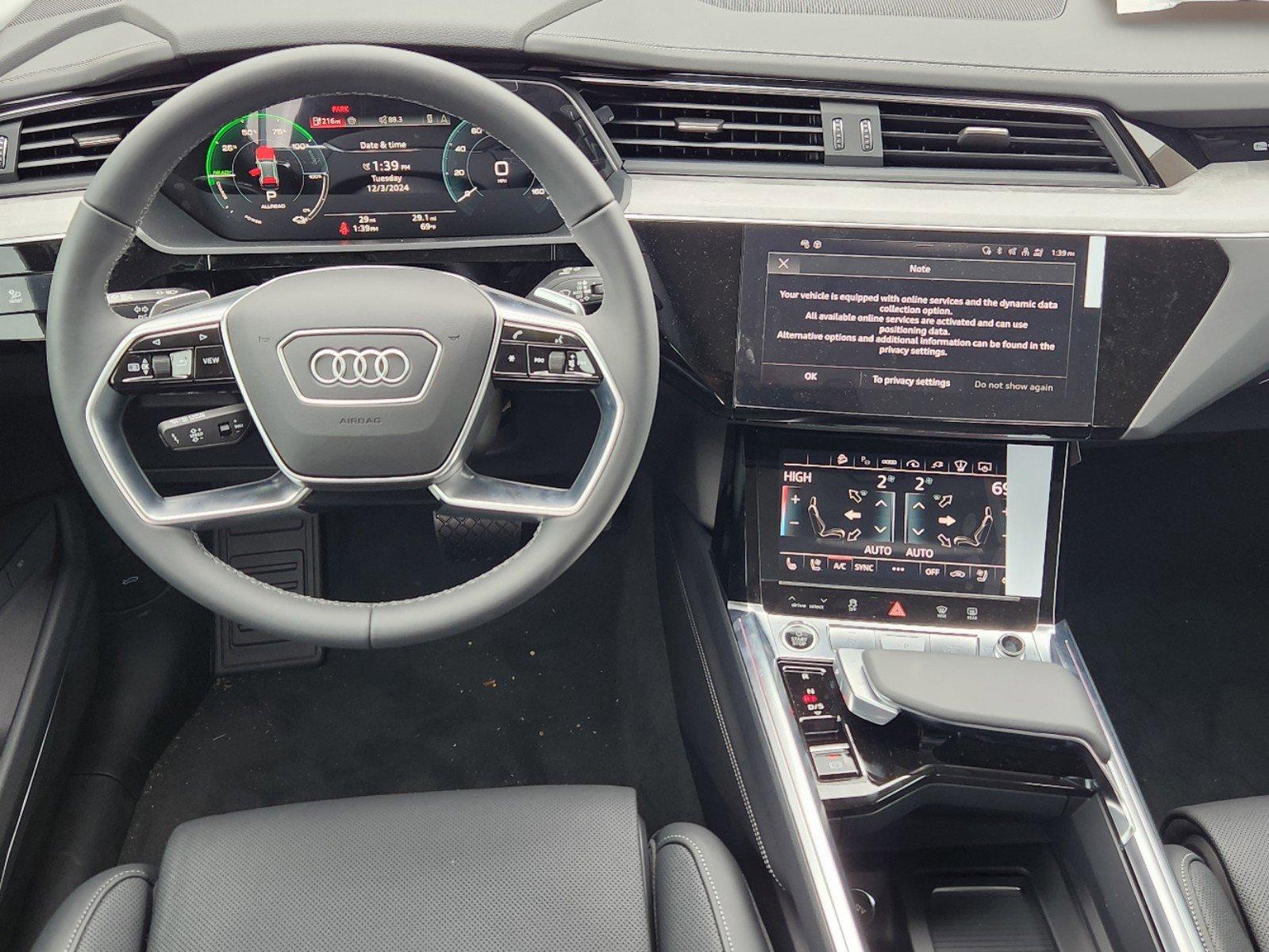 2024 Audi Q8 e-tron Vehicle Photo in SUGAR LAND, TX 77478