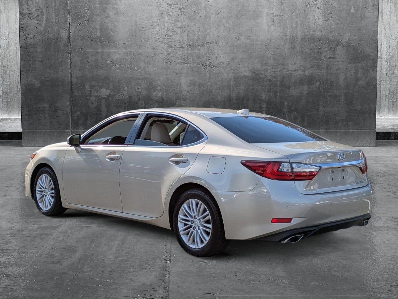 2017 Lexus ES 350 Vehicle Photo in Clearwater, FL 33761