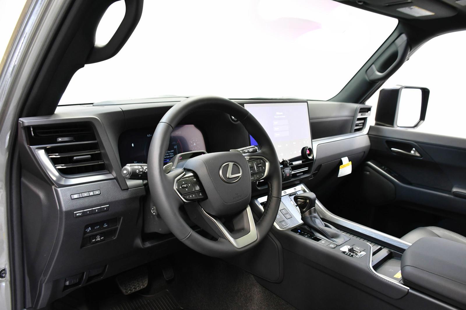 2024 Lexus GX 550 Vehicle Photo in DALLAS, TX 75235