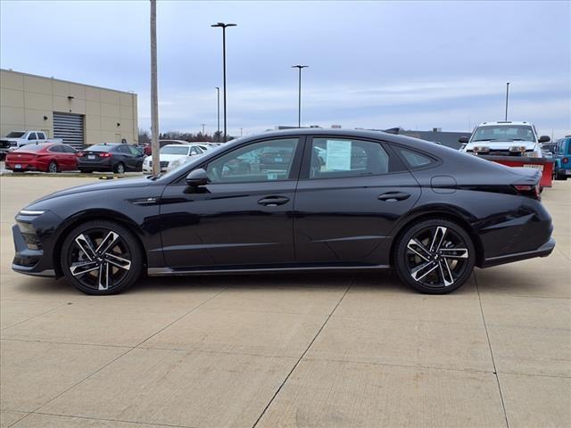 2024 Hyundai SONATA Vehicle Photo in Peoria, IL 61615