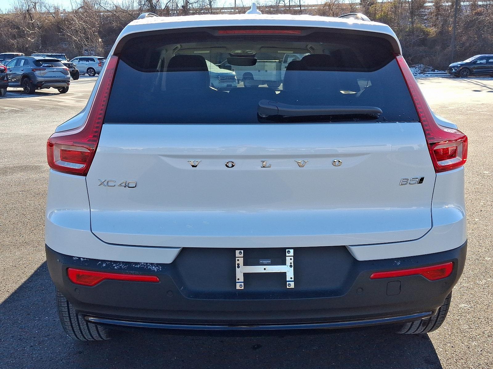 2025 Volvo XC40 Vehicle Photo in Trevose, PA 19053