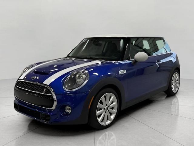 2019 MINI Cooper S Hardtop Signature Vehicle Photo in Appleton, WI 54913