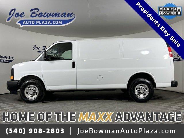 2017 Chevrolet Express Cargo Van Vehicle Photo in HARRISONBURG, VA 22801-8763