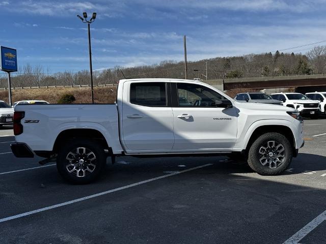 2025 Chevrolet Colorado Vehicle Photo in GARDNER, MA 01440-3110