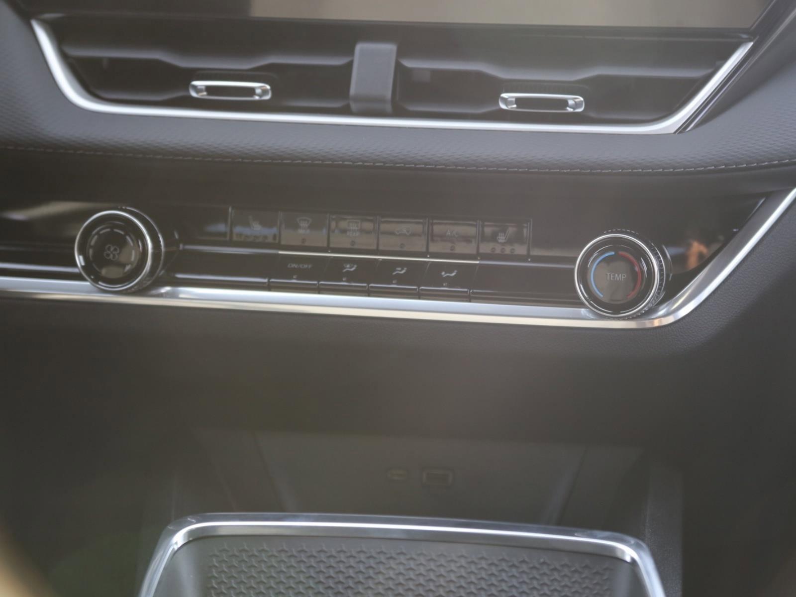 2025 Chevrolet Equinox Vehicle Photo in LOS ANGELES, CA 90007-3794