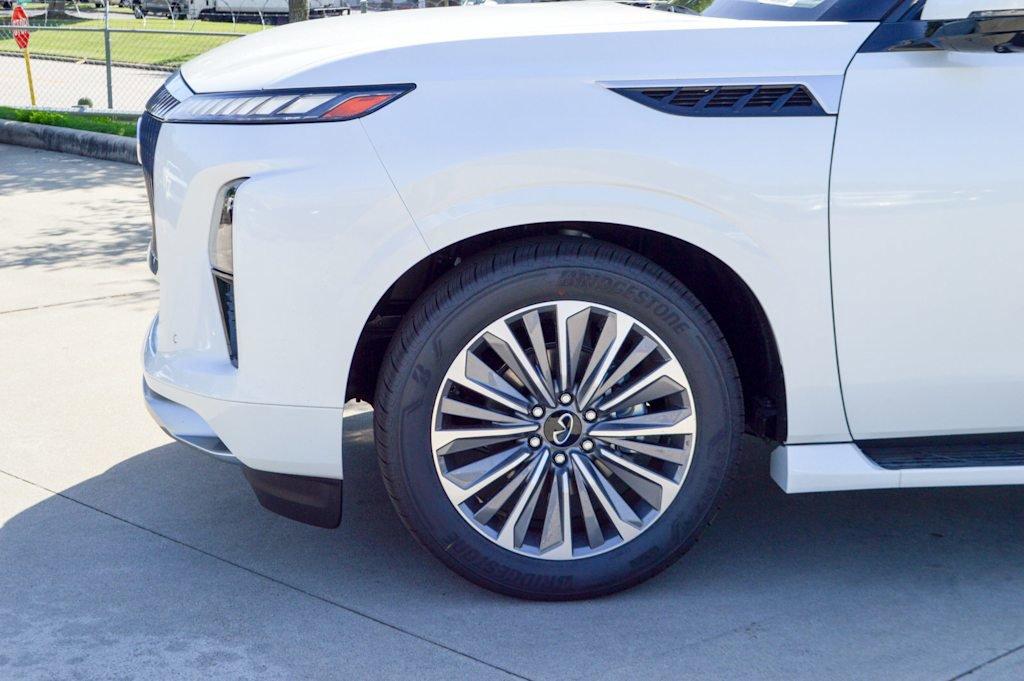 2025 INFINITI QX80 Vehicle Photo in Houston, TX 77090