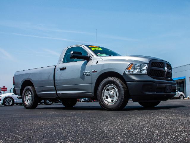 2022 Ram 1500 Classic Vehicle Photo in MADISON, IN 47250-1611