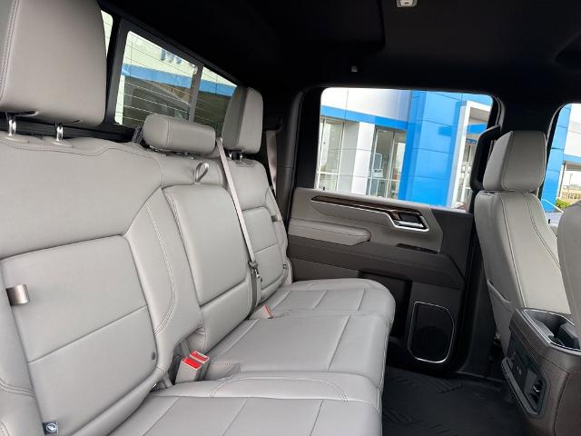 2025 Chevrolet Silverado 2500 HD Vehicle Photo in MANHATTAN, KS 66502-5036