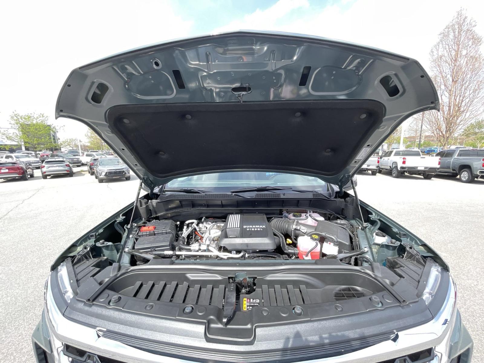 2025 Chevrolet Silverado 1500 Vehicle Photo in BENTONVILLE, AR 72712-4322