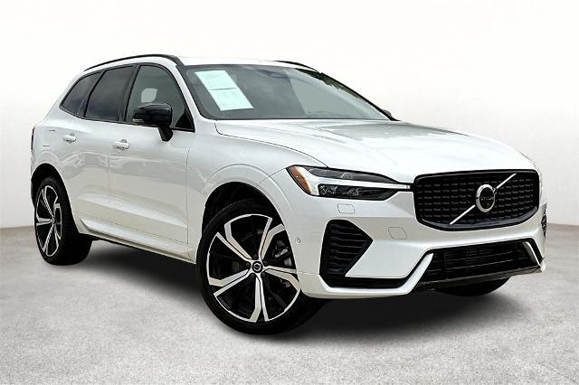 2025 Volvo XC60 Plug-In Hybrid Vehicle Photo in Grapevine, TX 76051
