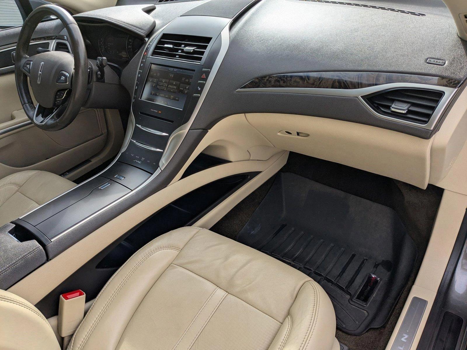2015 Lincoln MKZ Vehicle Photo in Spokane Valley, WA 99212