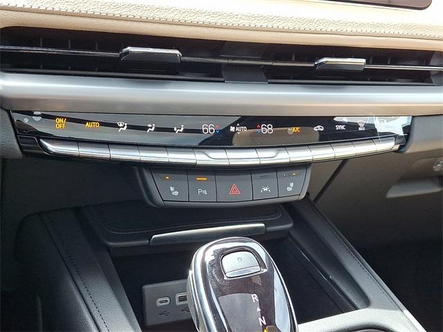 2025 Cadillac XT4 Vehicle Photo in ALLENTOWN, PA 18103-7399