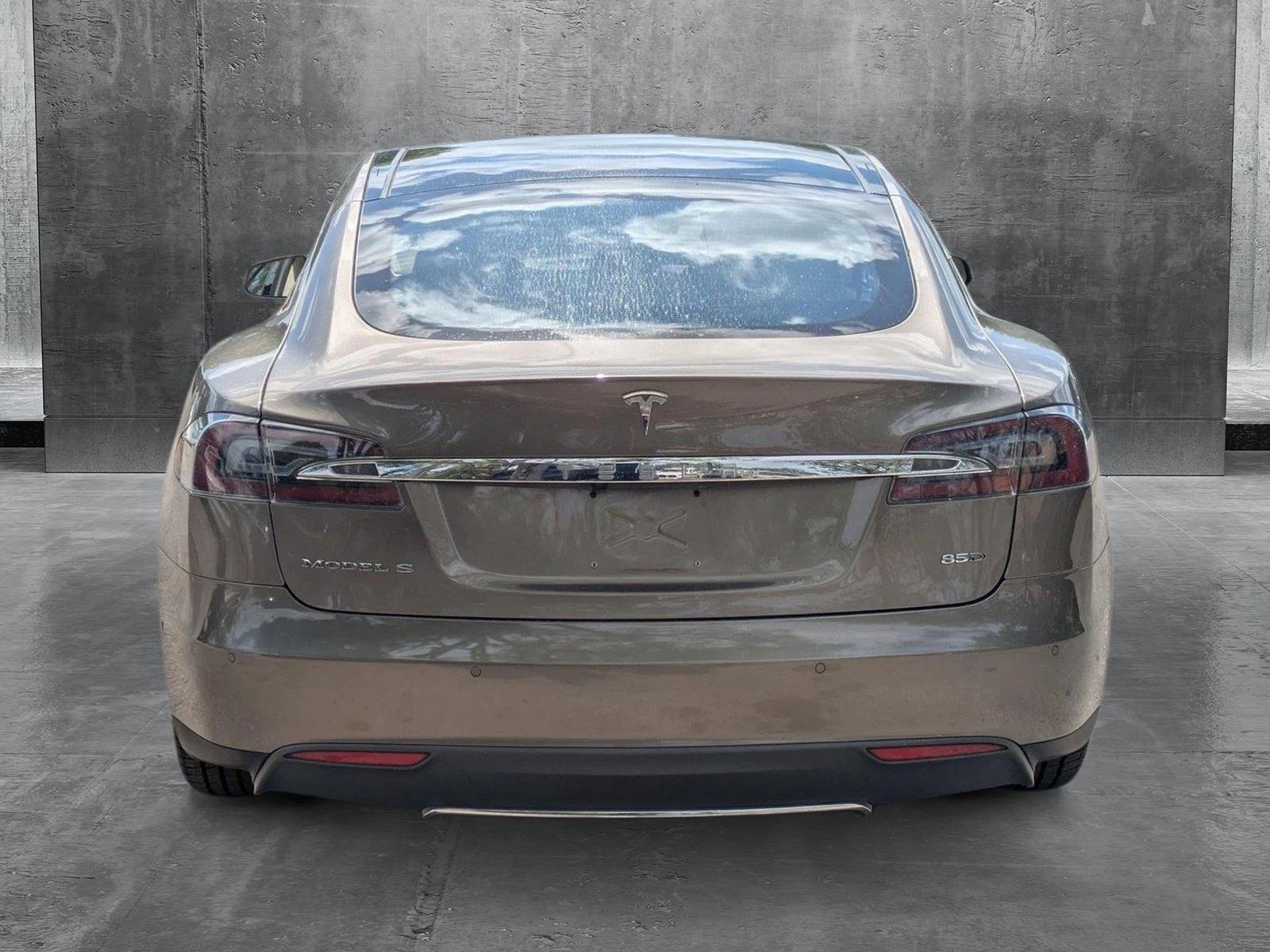 2015 Tesla Model S Vehicle Photo in GREENACRES, FL 33463-3207