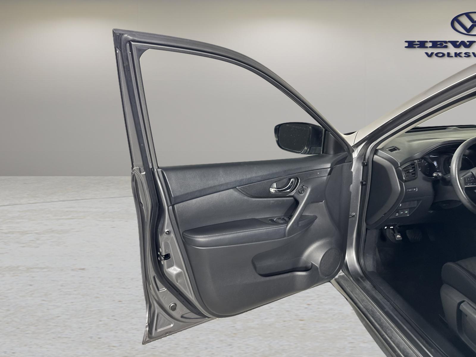 2017 Nissan Rogue Vehicle Photo in Georgetown, TX 78626