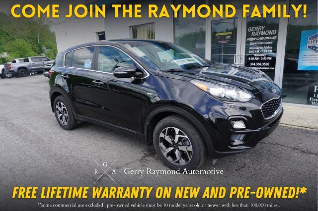 2021 Kia Sportage Vehicle Photo in FAIRMONT, WV 26554-2318