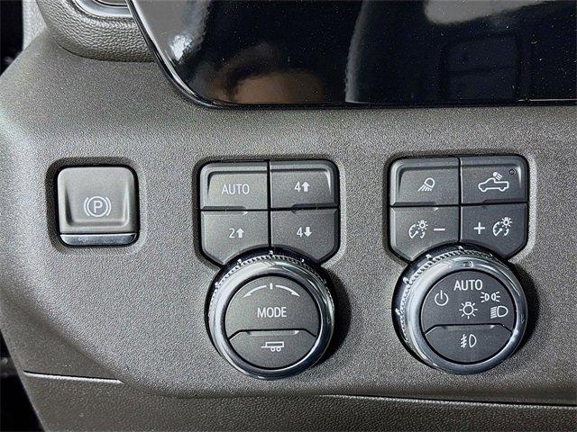 2025 GMC Sierra 3500 HD Vehicle Photo in PUYALLUP, WA 98371-4149