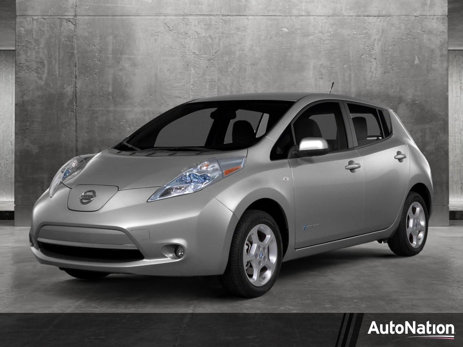 2015 Nissan LEAF Vehicle Photo in VALENCIA, CA 91355-1705