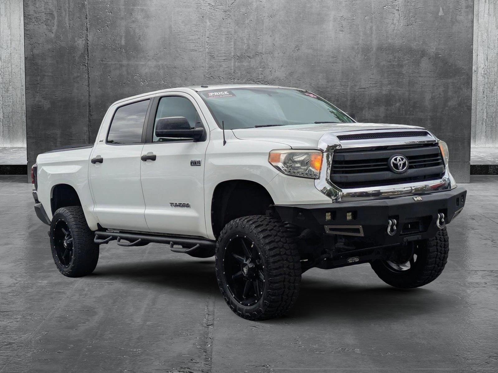 2016 Toyota Tundra 4WD Truck Vehicle Photo in GREENACRES, FL 33463-3207