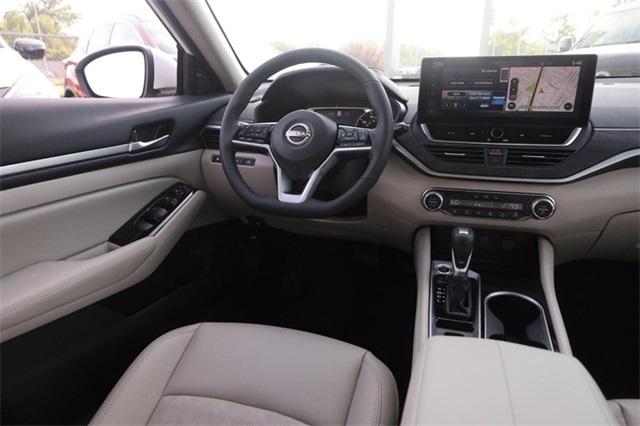 2025 Nissan Altima Vehicle Photo in Hazelwood, MO 63042