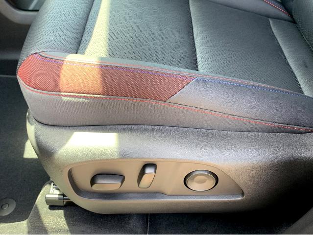 2025 Chevrolet Equinox Vehicle Photo in BEAUFORT, SC 29906-4218