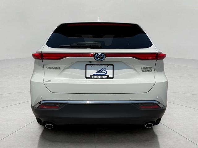 2021 Toyota Venza Vehicle Photo in Green Bay, WI 54304