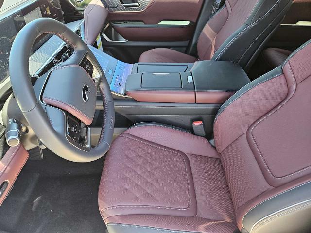 2025 INFINITI QX80 Vehicle Photo in Fort Worth, TX 76132
