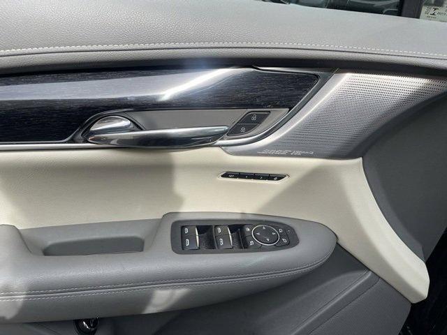 2022 Cadillac XT6 Vehicle Photo in Philadelphia, PA 19116