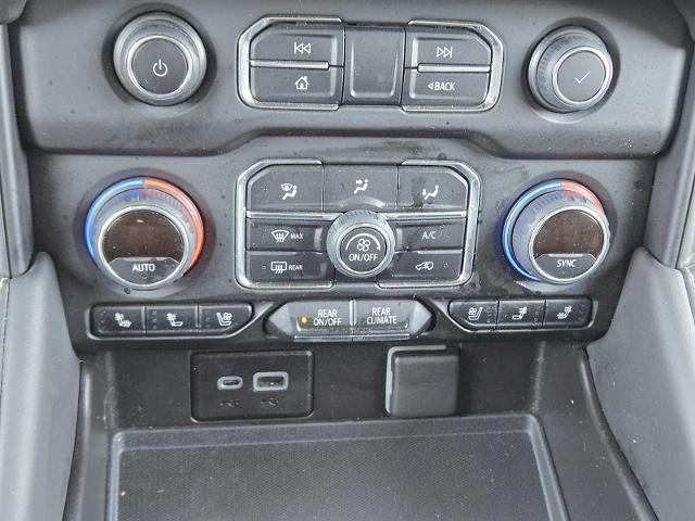 2022 Chevrolet Tahoe Vehicle Photo in DENTON, TX 76210-9321