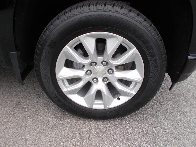 2021 Chevrolet Silverado 1500 Vehicle Photo in LOWELL, MA 01852-4336