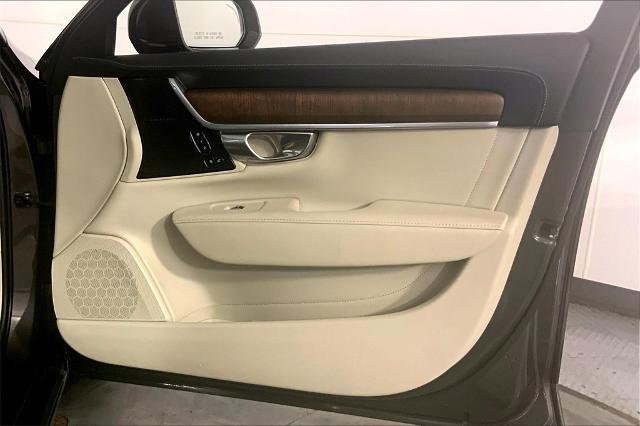 2021 Volvo S90 Vehicle Photo in Lees Summit, MO 64086