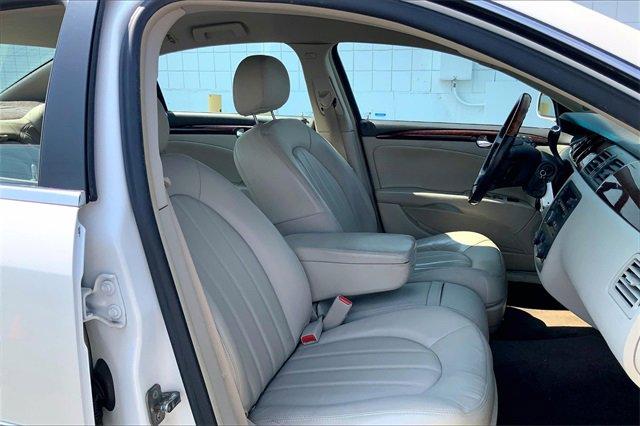 2008 Buick Lucerne Vehicle Photo in INDEPENDENCE, MO 64055-1377